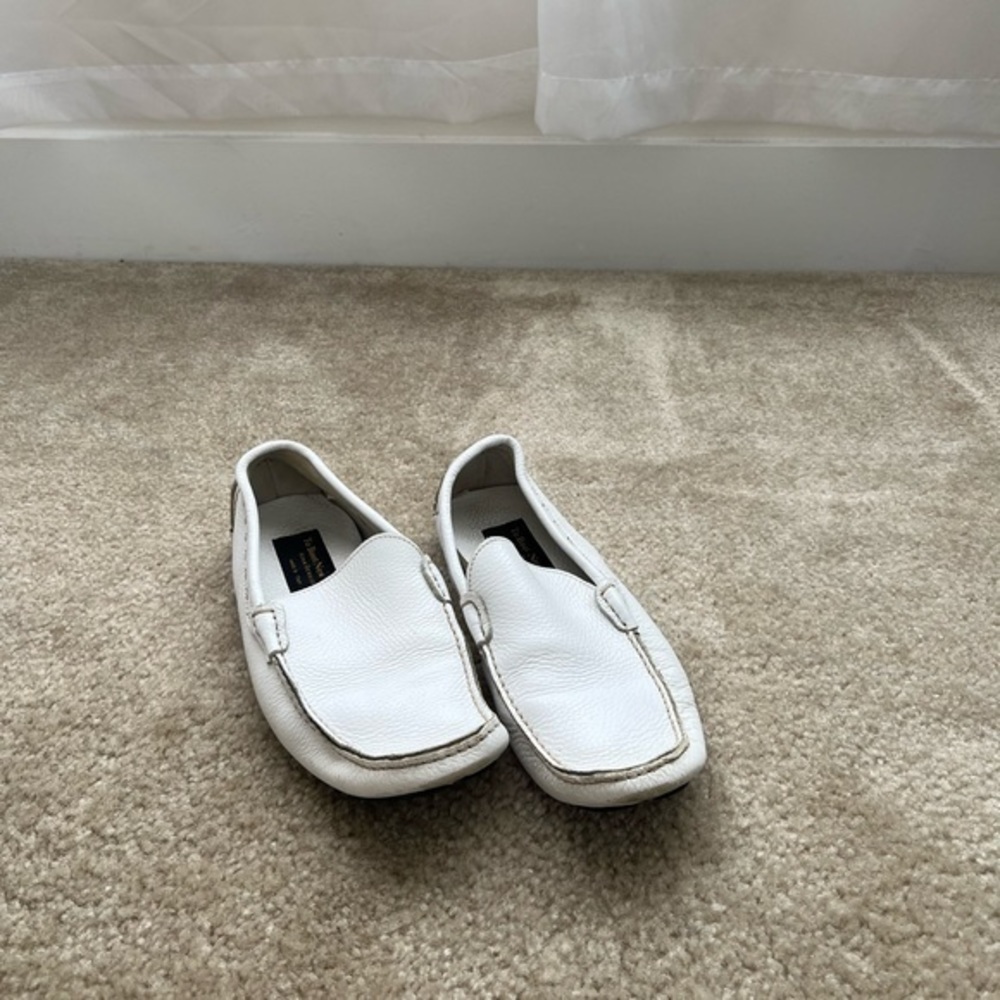 TO BOOT NEW YORK MEN CASUAL DRIVERS/LOAFERS  WHITE SIZE 9